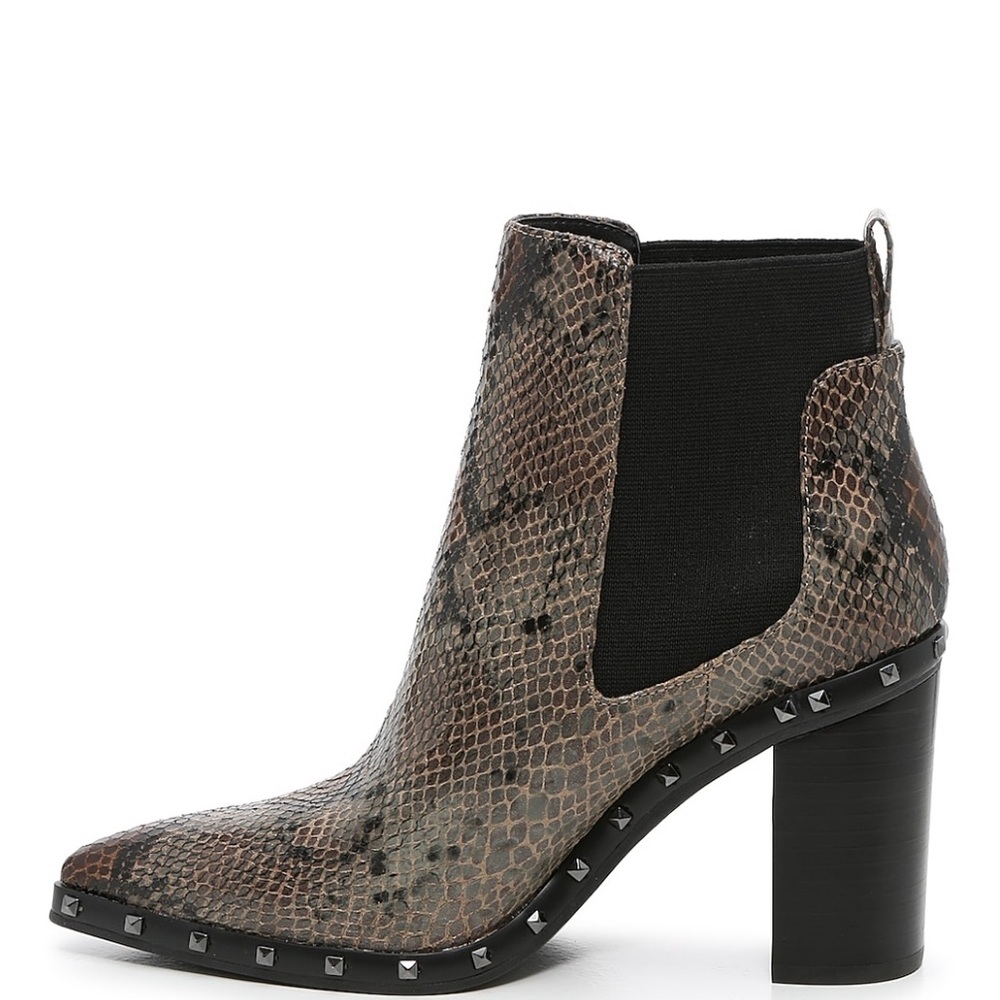 Charles David Dodger booties